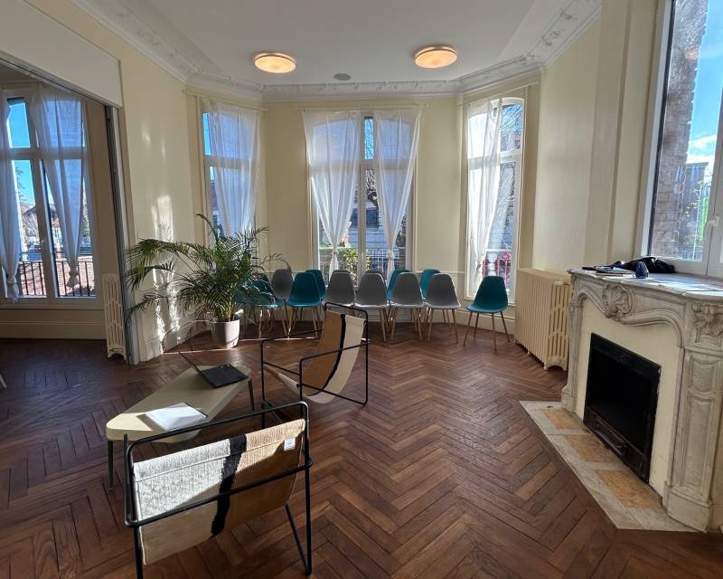 Location de salle de séminaire modulable au Havre | Accessibilité, flexibilité et services pour entreprises