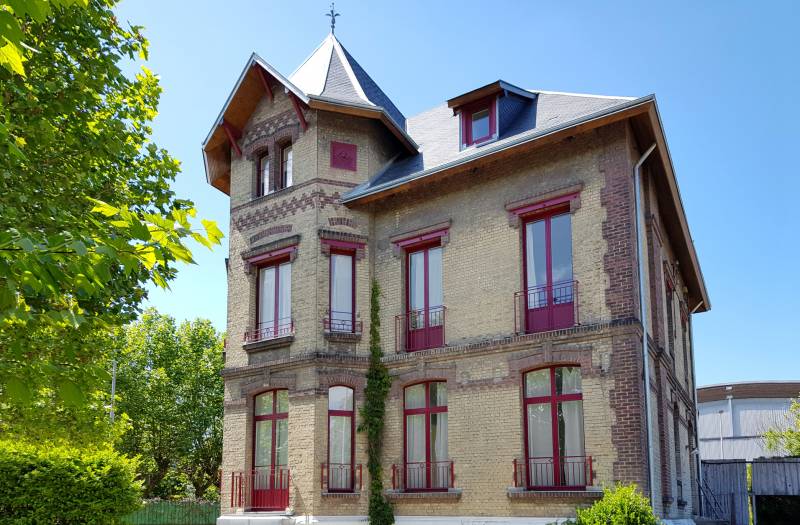 Location de salle de réunion tout confort au Havre | Flexible, équipée et idéale jusqu’à 60 personnes