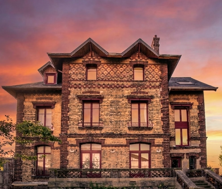 Organisez votre événement cocktail dans un manoir du XIXᵉ siècle avec espace privatisé et équipements professionnels au Havre et en Normandie